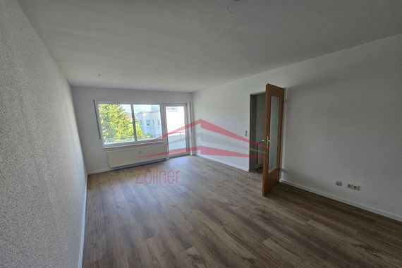 2 Zimmerwohnung mit großem überdachten Balkon im Grauleshof (325)